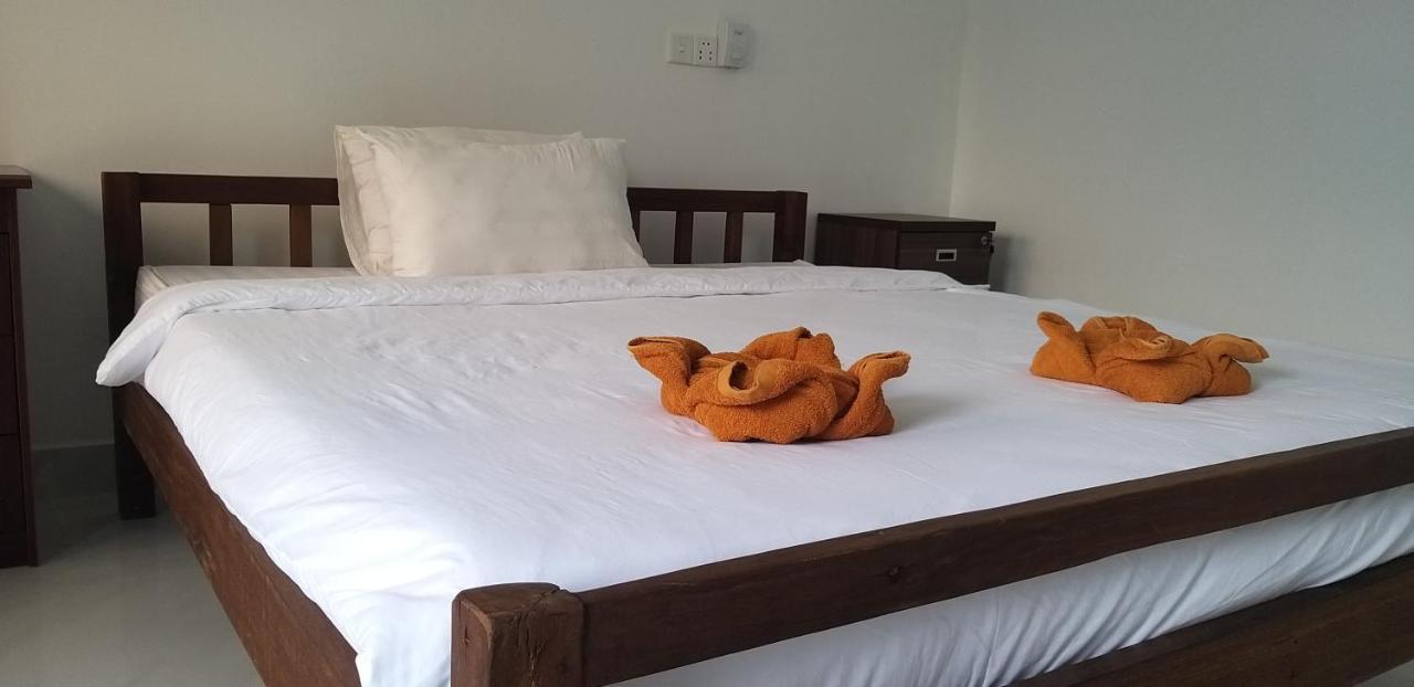 บ้านพัก ขะแมร์ เฮาส์ 2*